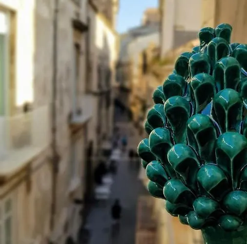 Cavour 45 - Ortigia * Syracuse